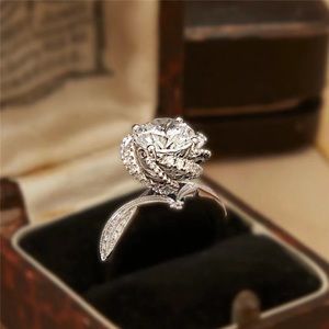 New 925 Silver moissanite Diamond Ring Rose Fountain 1.5 carats